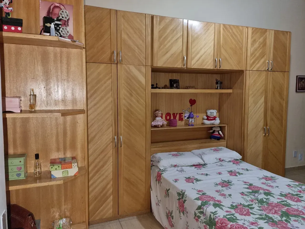 Furnished apartment with 3 bedrooms and 4 bathrooms — photo 21