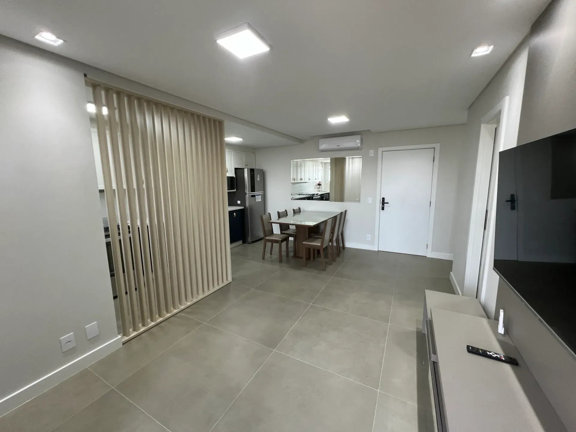 Apartamento con 2 suites, jardín y parrilla privados — photo 8