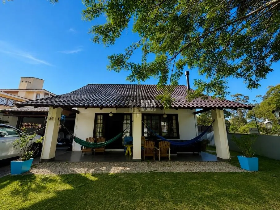 Casa para alquilar de 450 m² con 4 dormitorios — photo 2