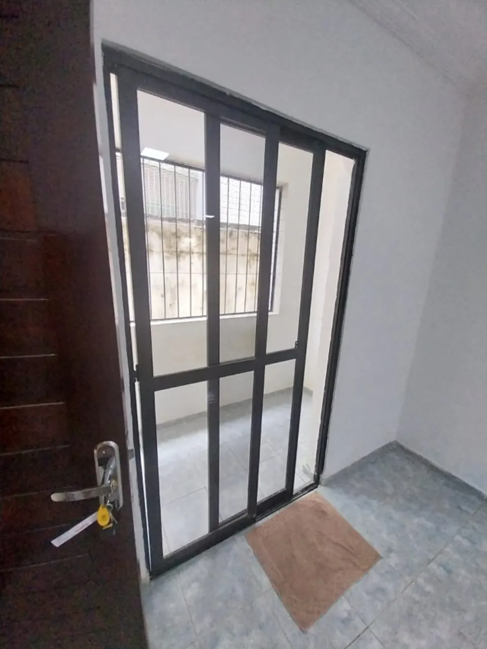 Ground-floor unfurnished apartment with 3 bedrooms — photo 15