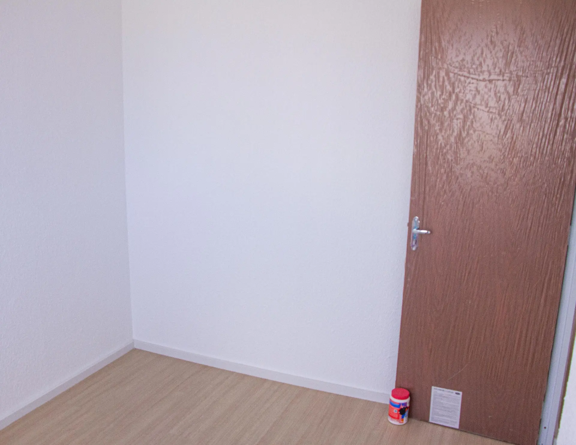 2-bedroom rental apartment with laundry area — photo 15