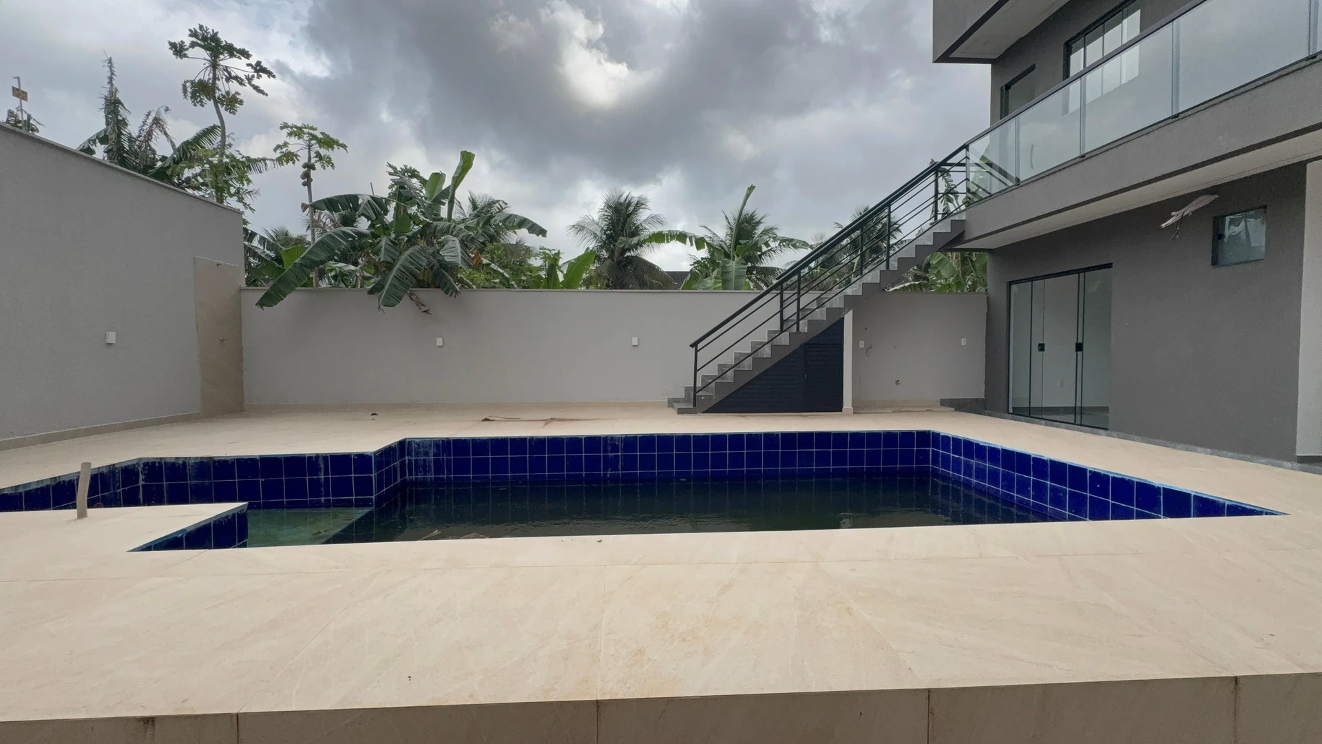House, 350 m², with a garden — photo 18