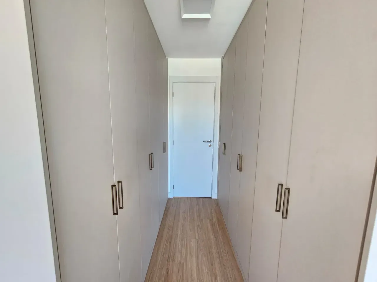 Apartamento de 156 m² com 4 quartos e 5 banheiros — photo 8