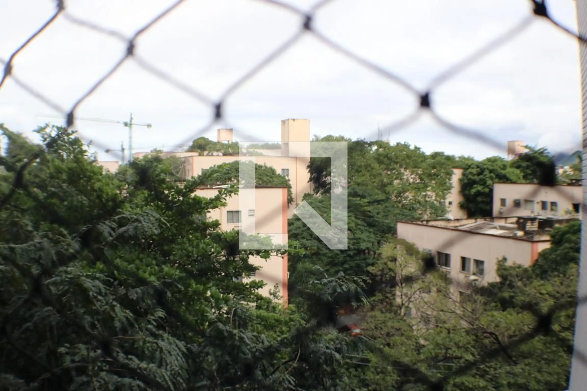 3-bedroom apartment with suite and gourmet balcony — photo 34