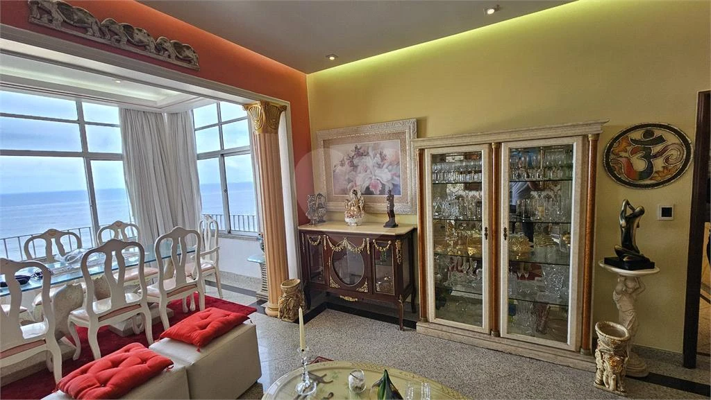 Furnished 127 m² apartment with 3 bedrooms and 3 baths — photo 25