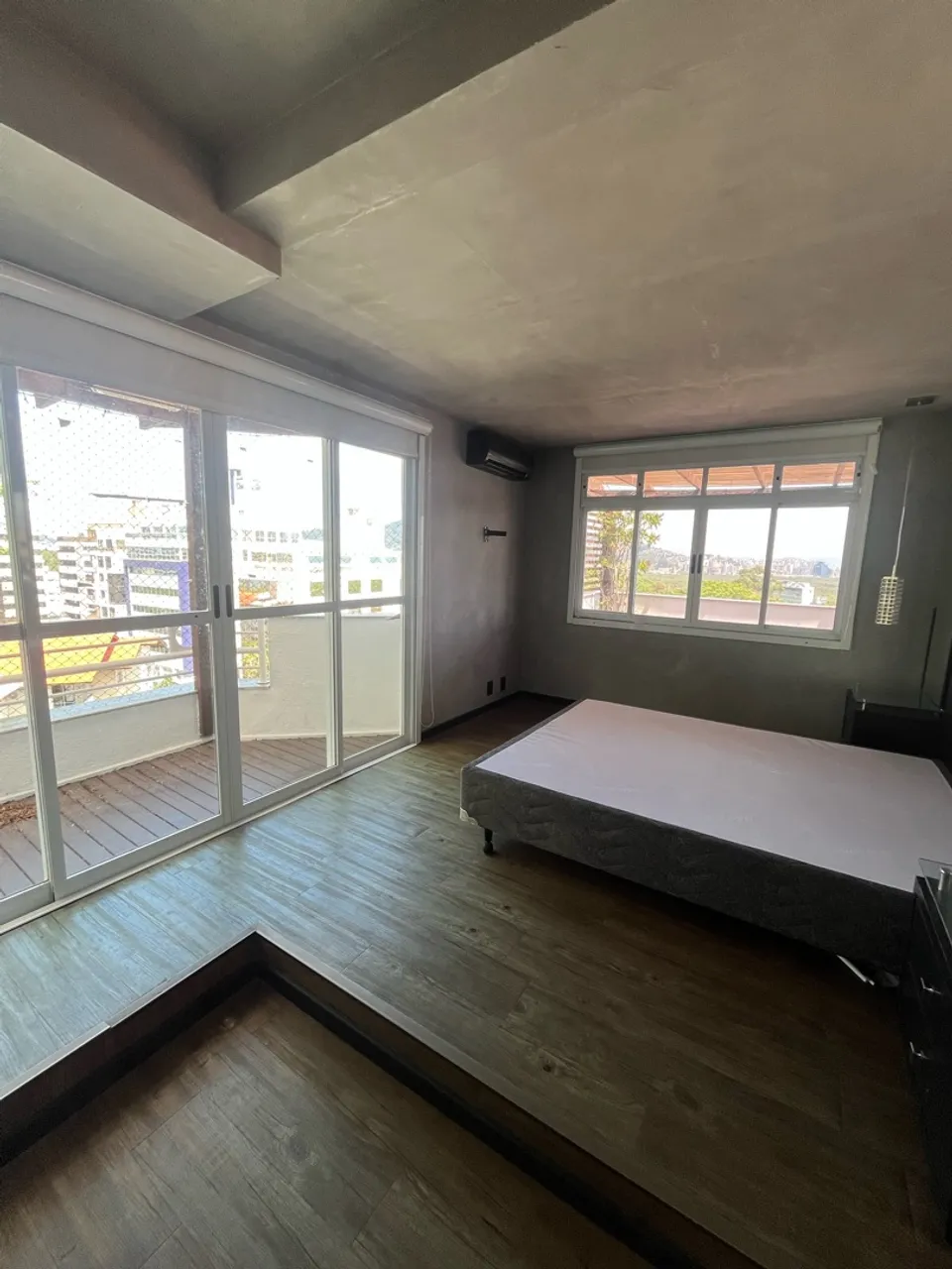 3-bedroom apartment in a building with a gym — photo 15
