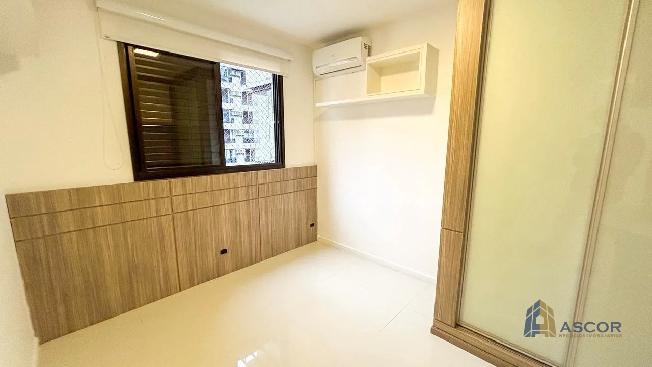 3-bedroom apartment with a bathtub in Florianópolis — photo 12