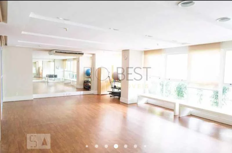 Furnished 2-bedroom apartment with integrated open-plan kitchen — photo 25