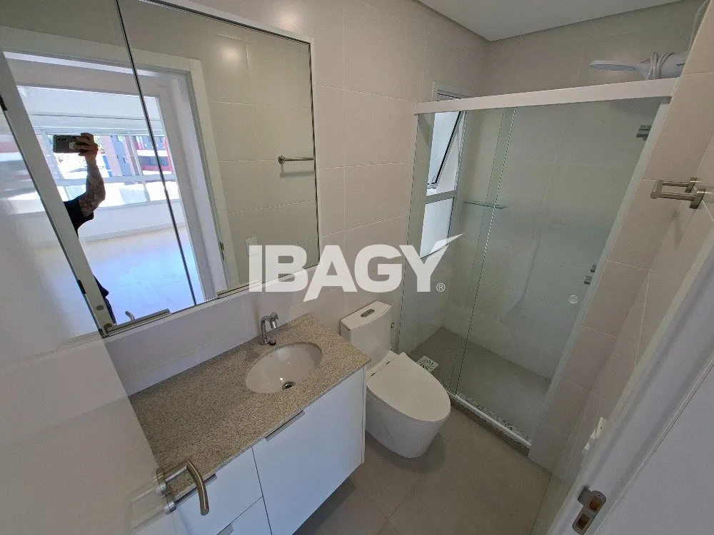 Apartment, 50 m², with a glass-enclosed balcony — photo 8