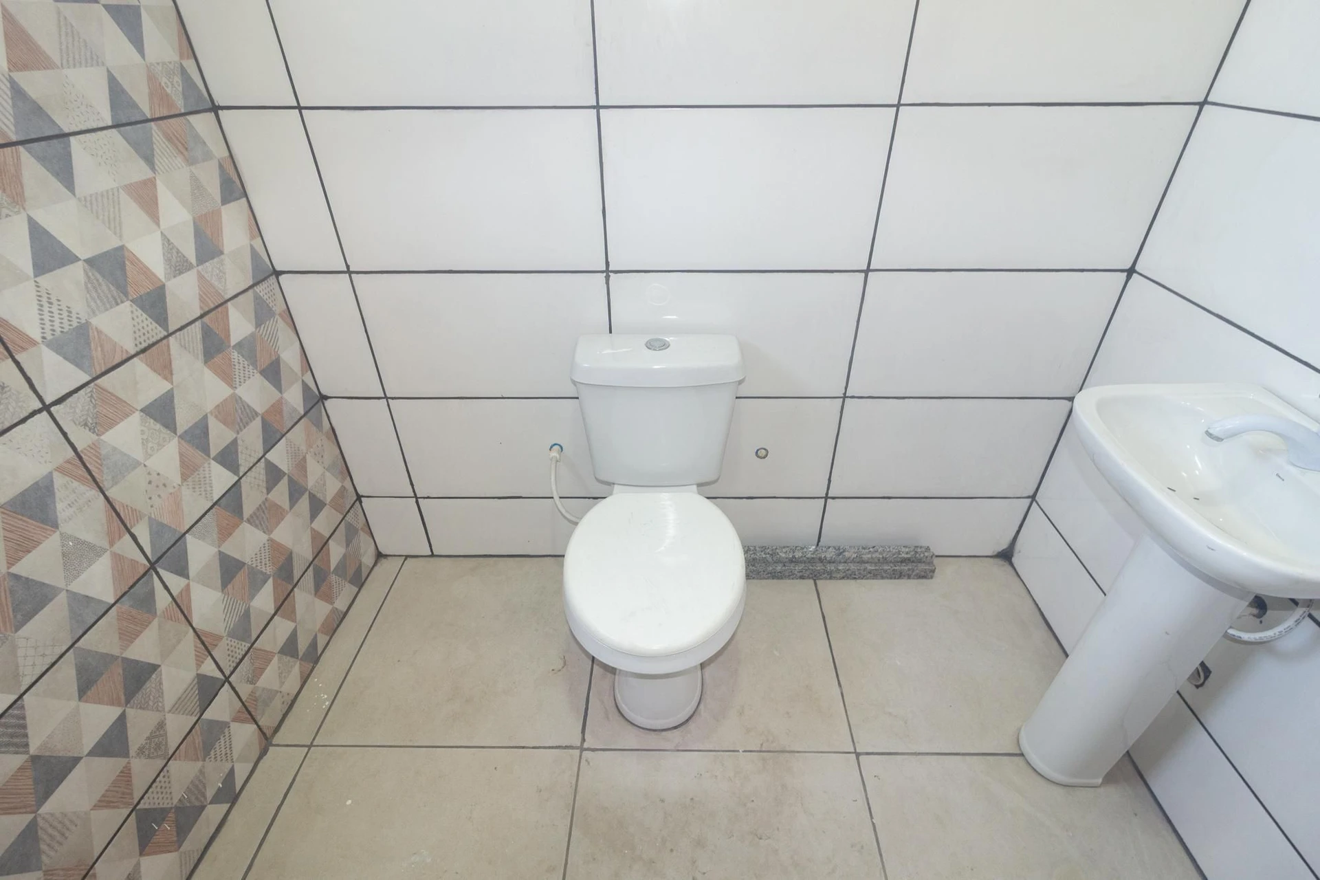 House, 80 m², with a grill on the balcony — photo 24