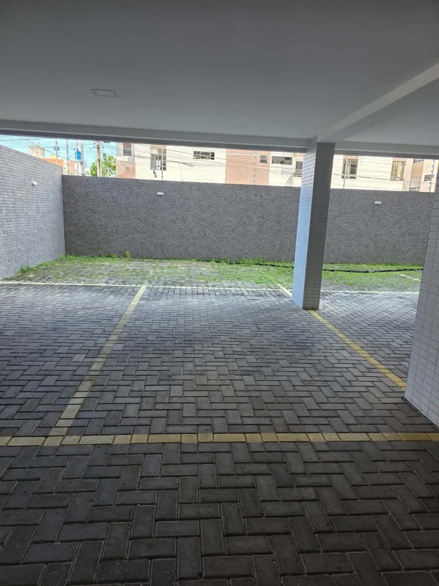 Furnished apartment, 57 m², with a grill on the balcony — photo 34