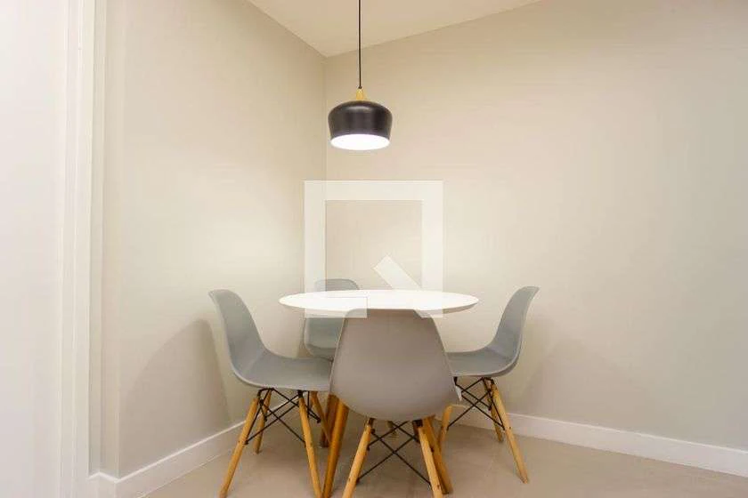 Apartamento mobiliado de 2 quartos com cozinha integrada — photo 6