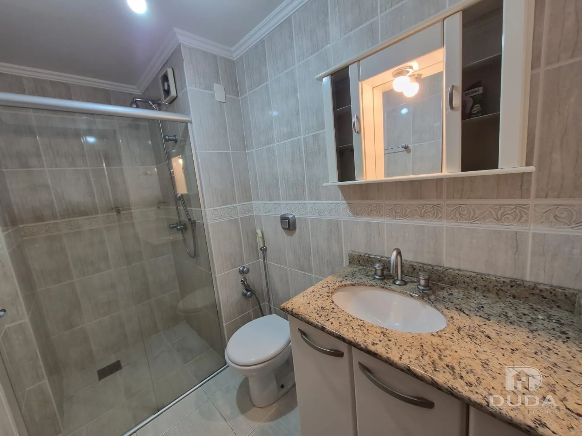 Apartamento de 2 dormitorios con 1 suite y 110 m² — photo 24