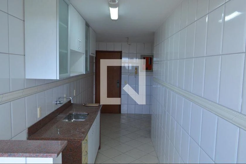 Apartment with 3 bedrooms, balcony and 130 m² — photo 26
