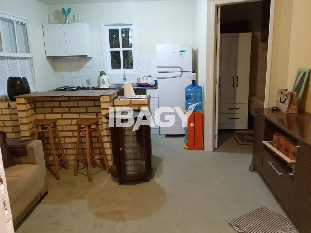 Casa de 30 m² e 1 quarto, Rio Vermelho