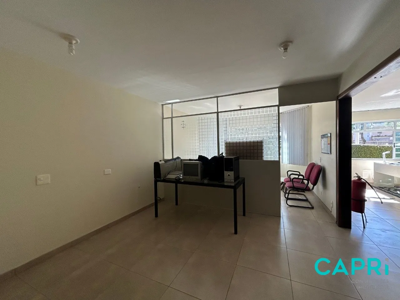 House with 4 bedrooms and a private BBQ — photo 37