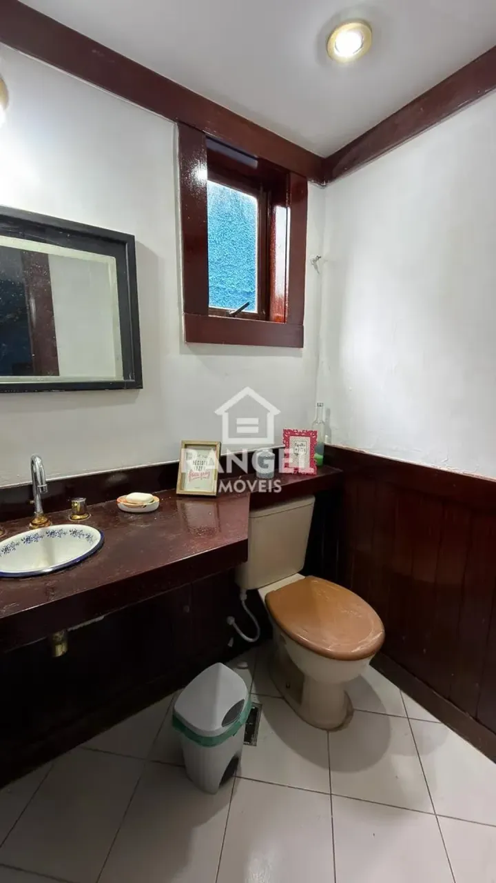 Casa mobiliada em condomínio com 4 quartos e 5 banheiros — photo 3