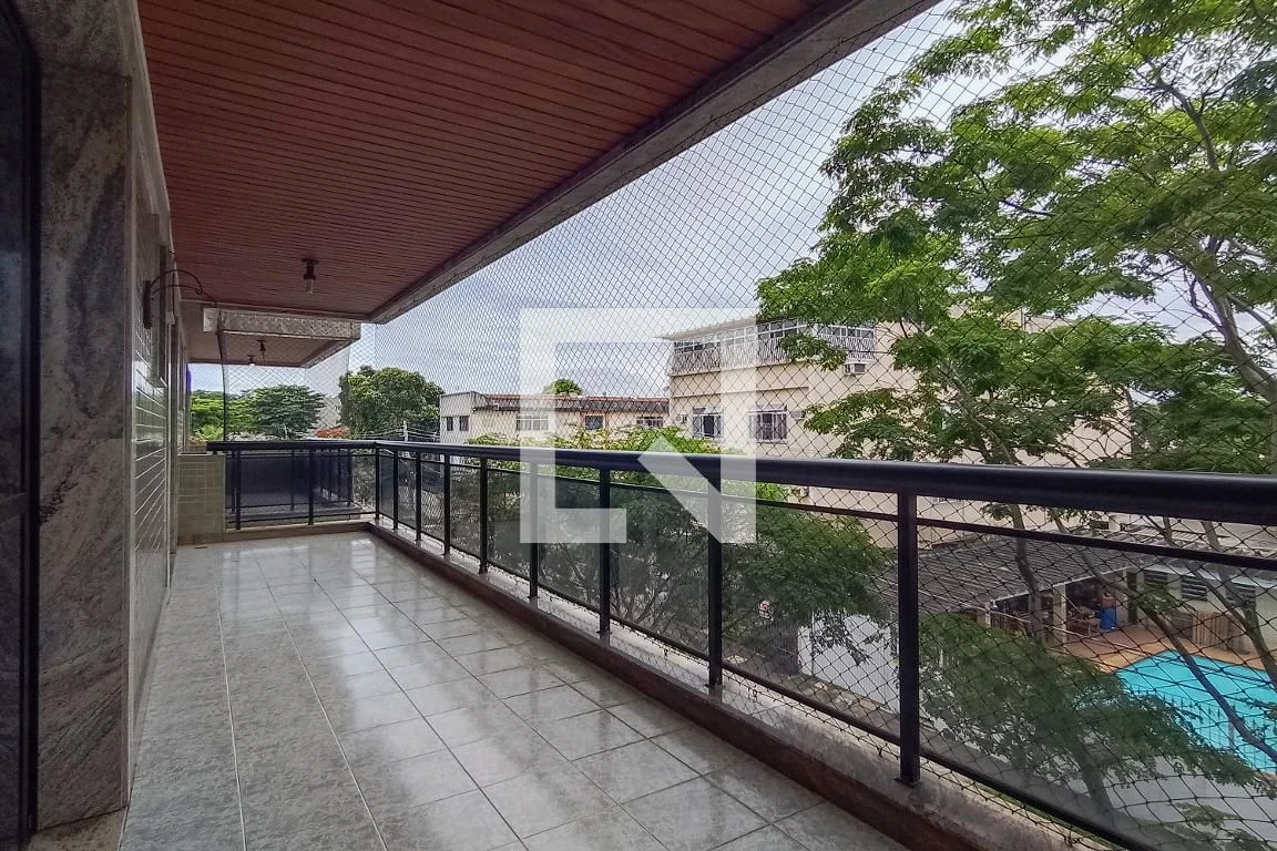 4-bedroom apartment with a water view in Rio de Janeiro — photo 65
