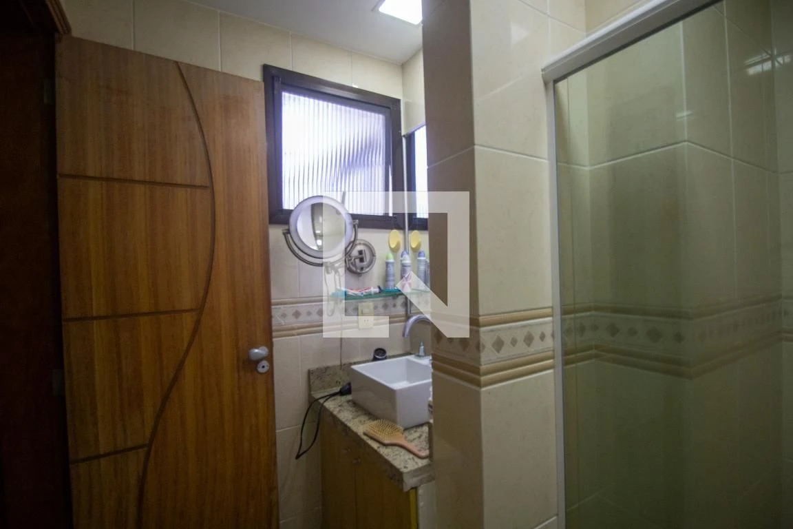 Apartamento mobiliado com 4 quartos e jacuzzi no prédio — photo 16