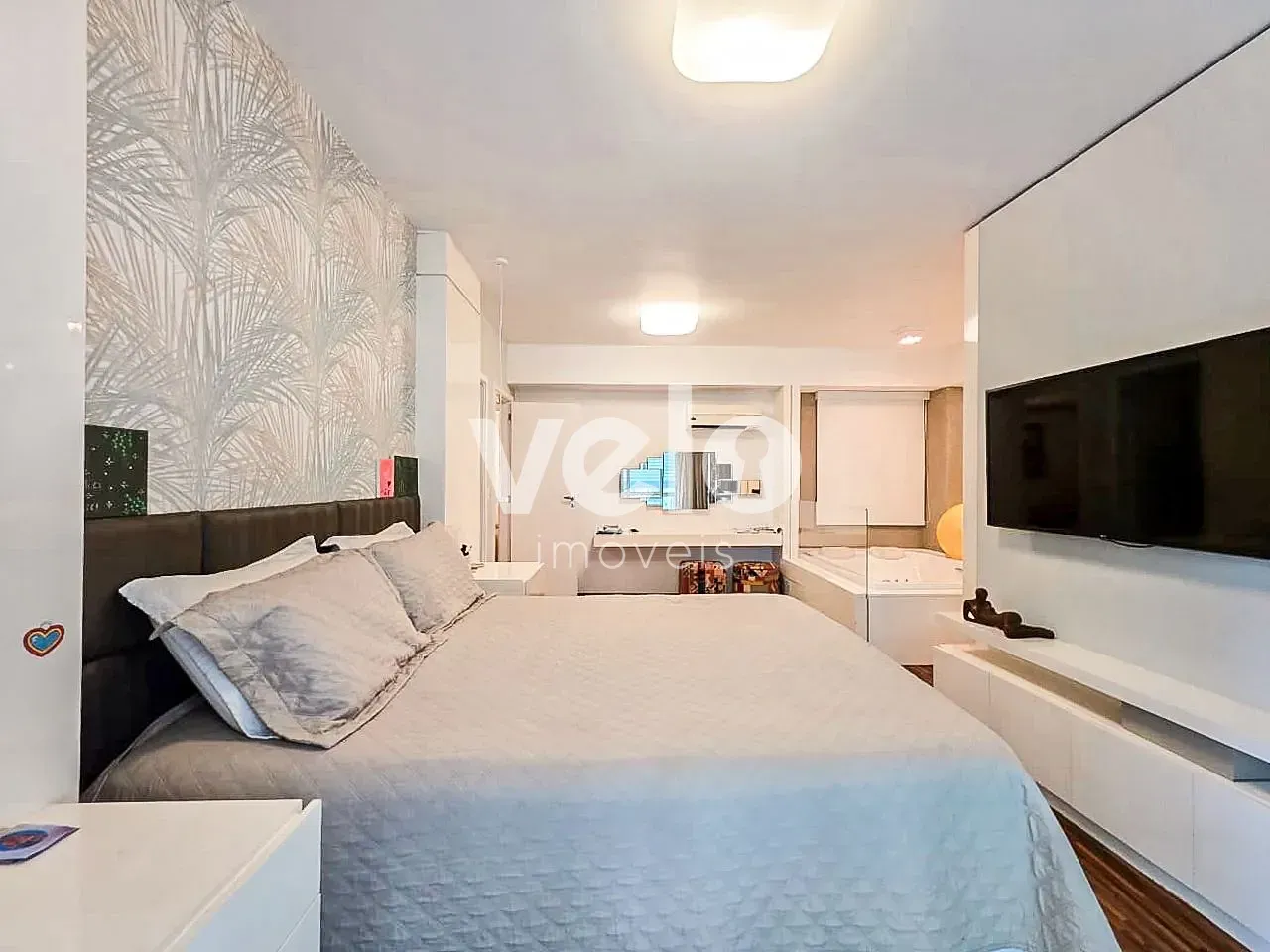 Furnished apartment with 4 bedrooms and 5 bathrooms — photo 24