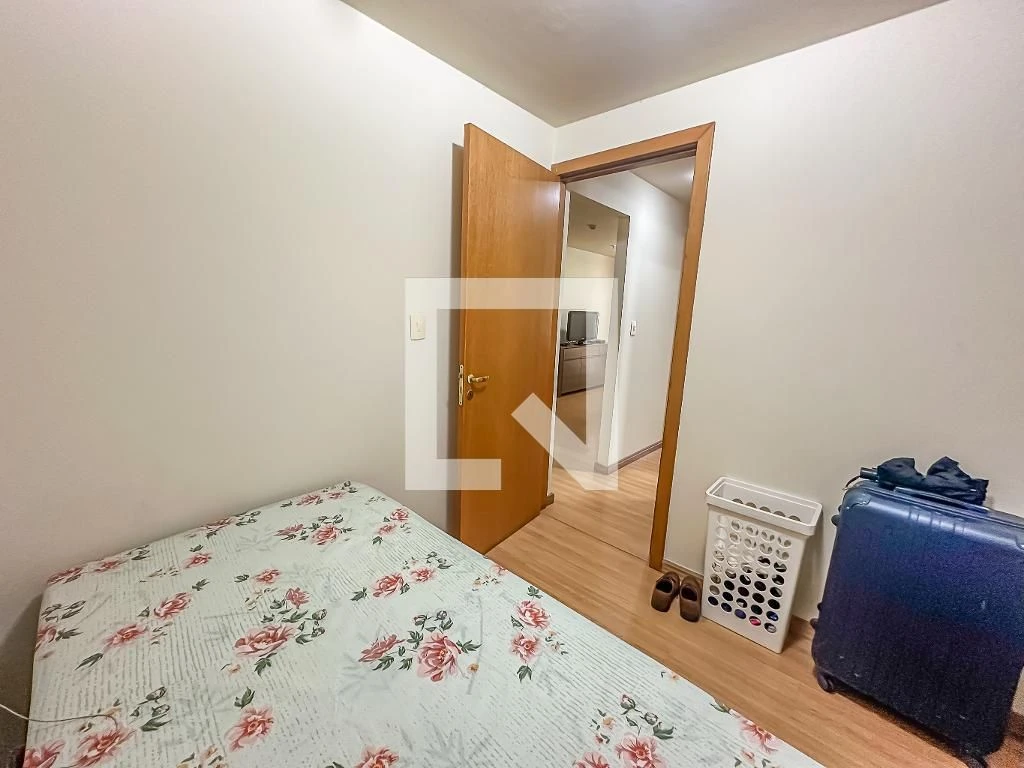 Furnished 2-bedroom apartment with built-in wardrobes — photo 48