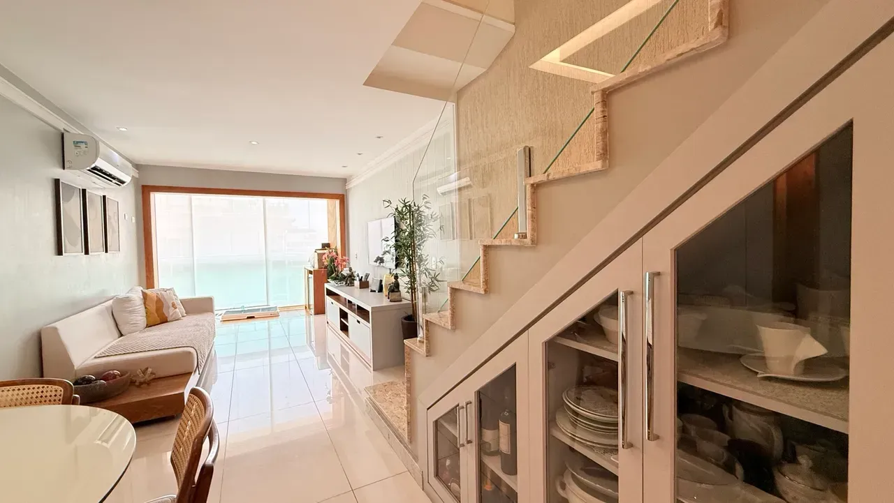 242 m² duplex penthouse with 4 bedrooms and 2 parking — photo 11