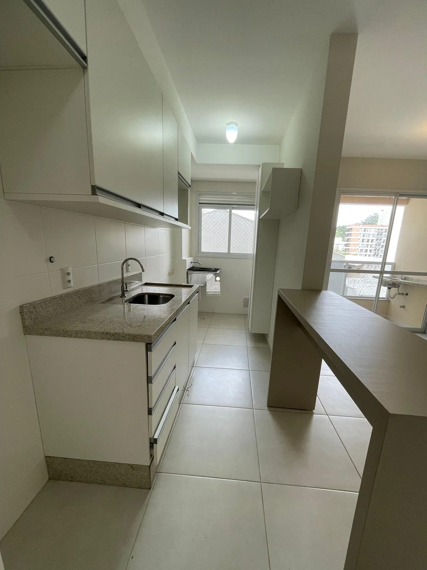 Furnished apartment, 60 m², with a grill on the balcony — photo 3