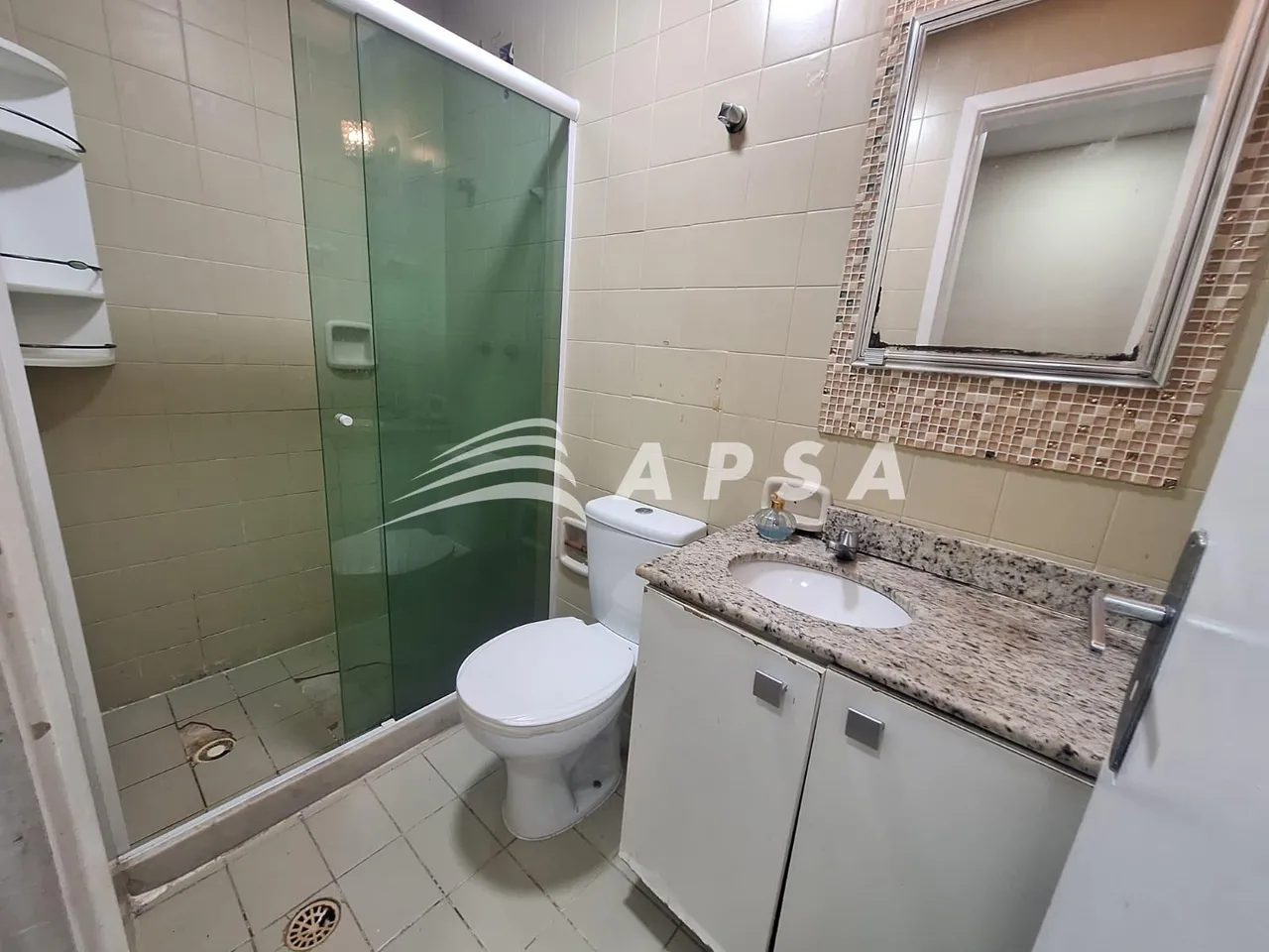 Apartment with 2 bedrooms and shared BBQ area — photo 18
