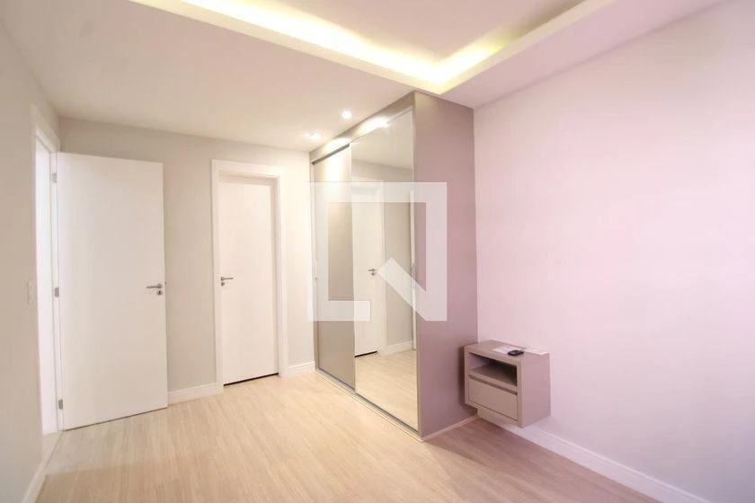 Home office in a 2-bedroom apartment, 74 m² — photo 15