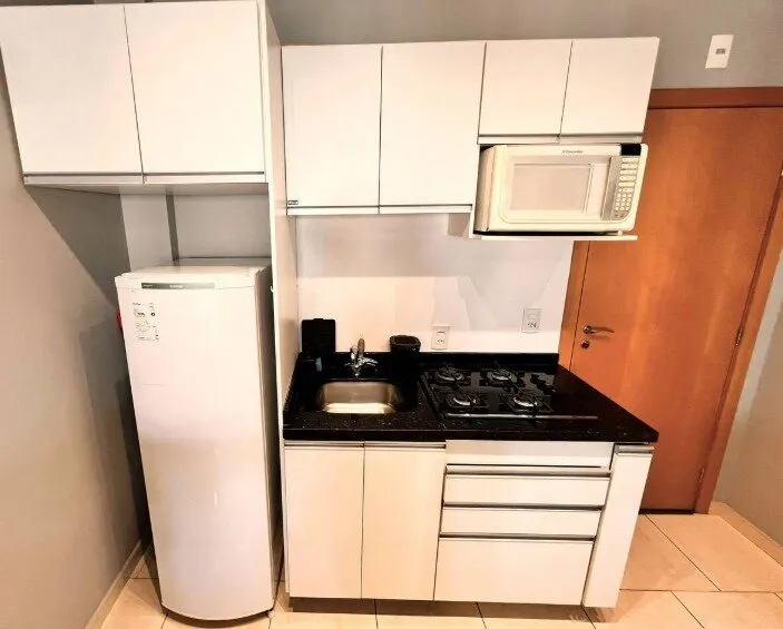 Furnished 37 m² studio with an open-plan kitchen — photo 18