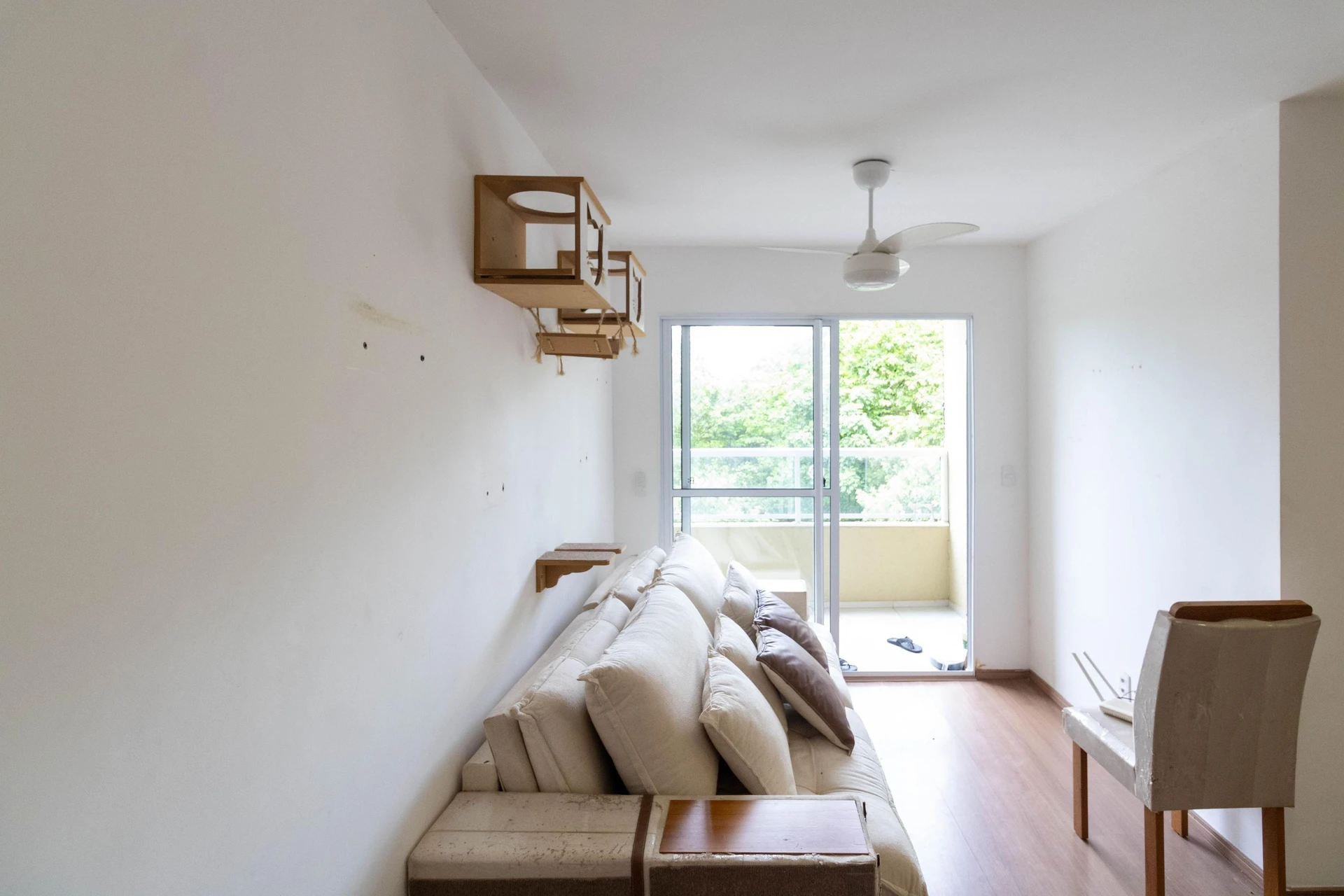 2-bedroom apartment in a building with a gym — photo 41