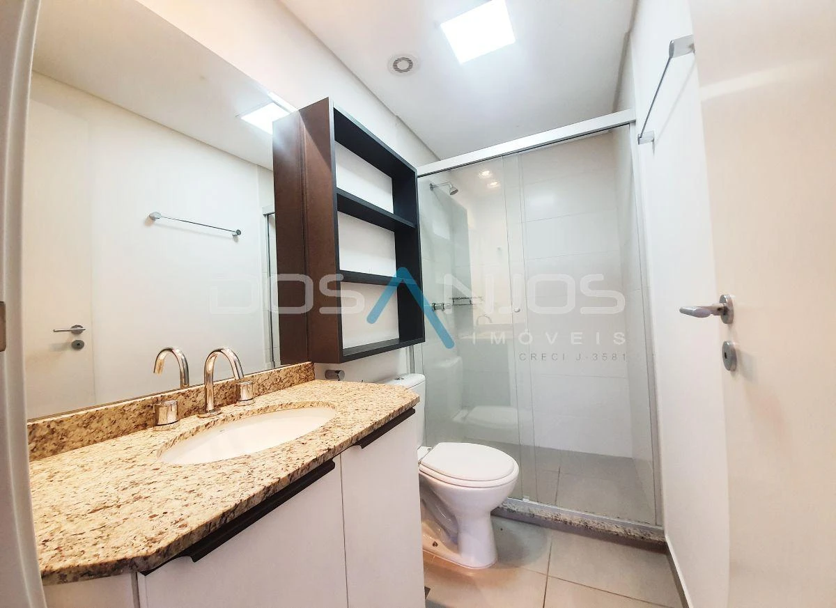 Home office in a 2-bedroom apartment, 128 m² — photo 18