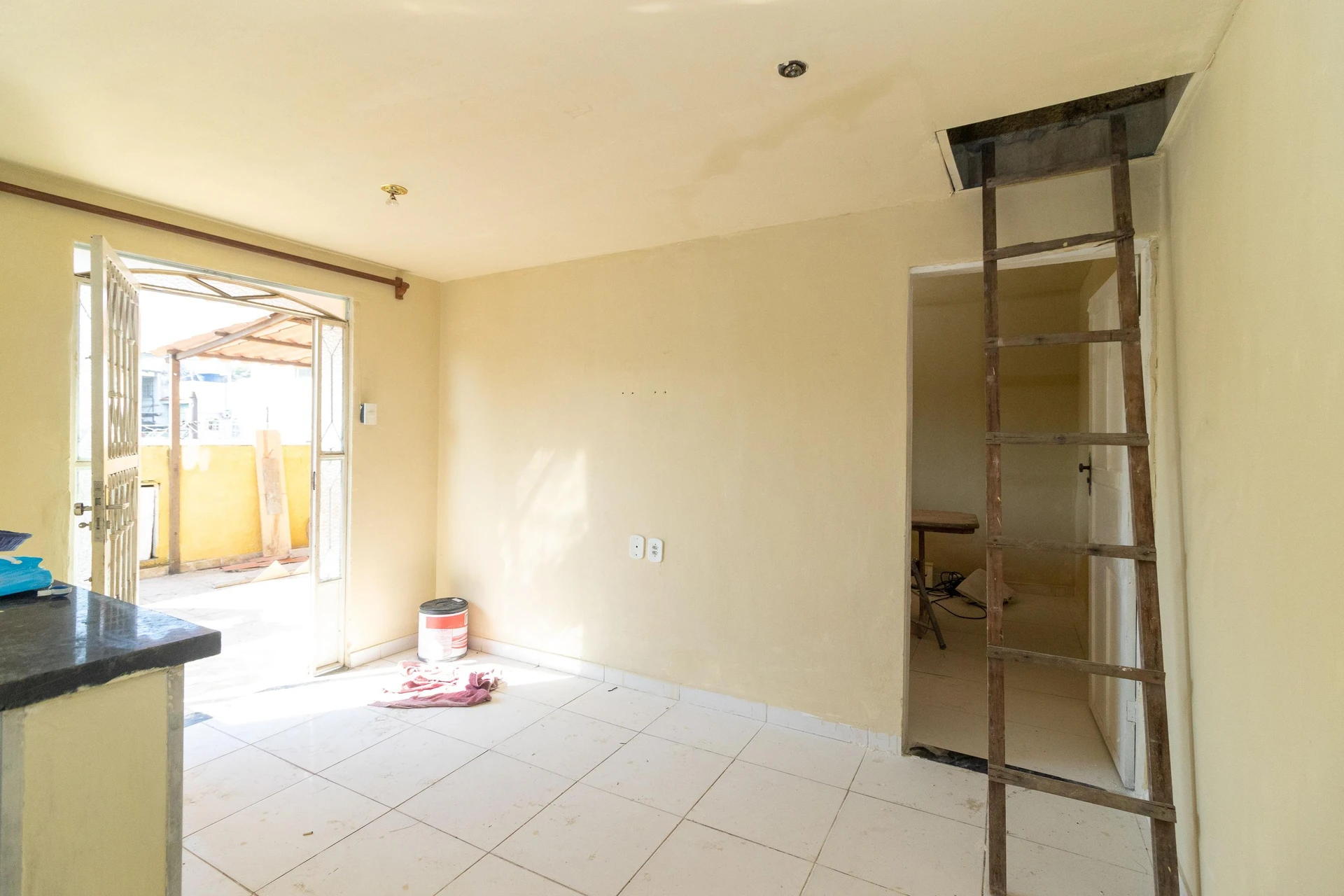 1-bedroom apartment with balcony and private garden — photo 10