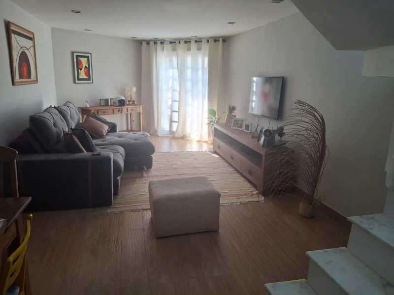 Casa em condomínio com varanda e churrasqueira a gás — photo 6