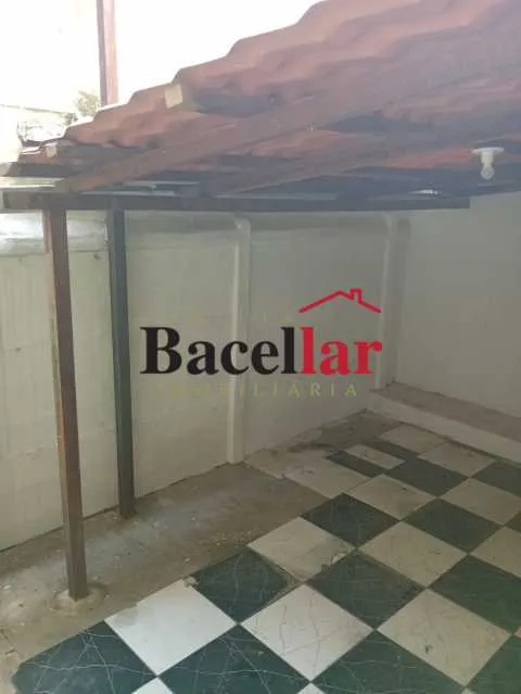 Unfurnished house with 2 bedrooms, 1 bathroom, 1 parking — photo 7