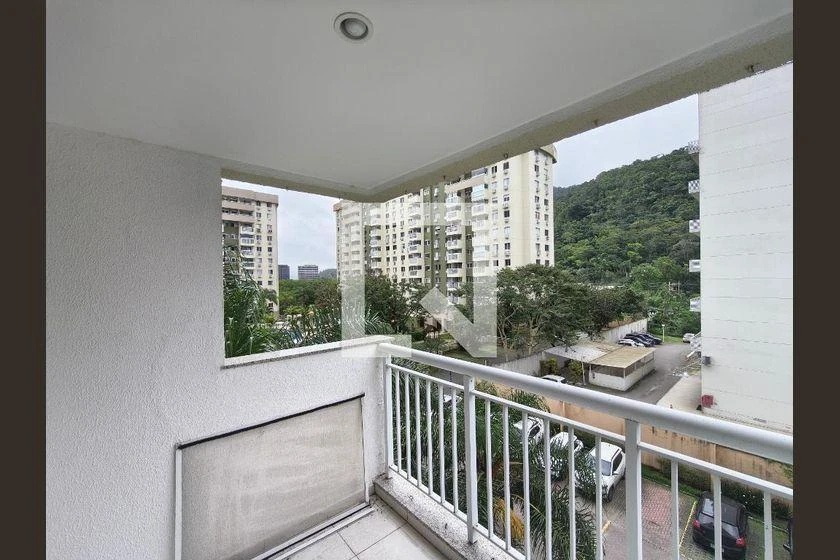 Furnished 2-bedroom apartment with a balcony — photo 9