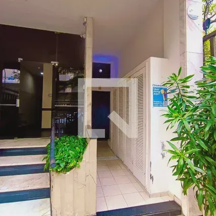 Apartamento mobiliado com 2 quartos e 3 banheiros — photo 32