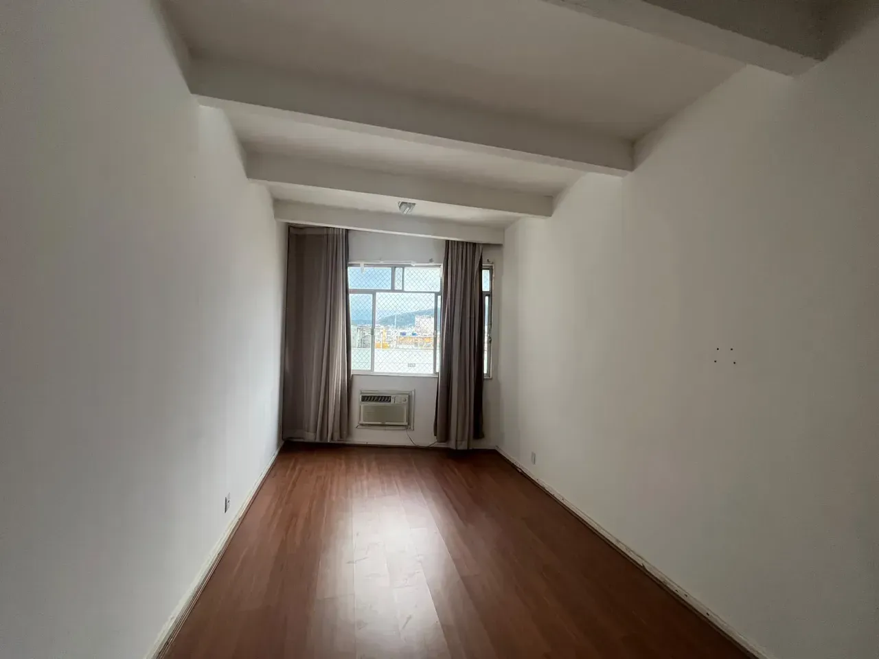 3-bedroom apartment with a walk-in closet in Rio de Janeiro — photo 7