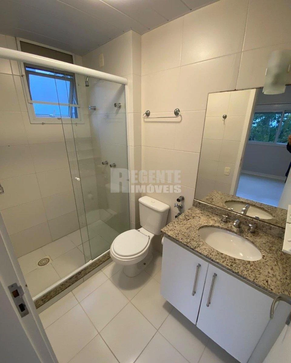3-bedroom apartment with a dishwasher in Florianópolis — photo 29