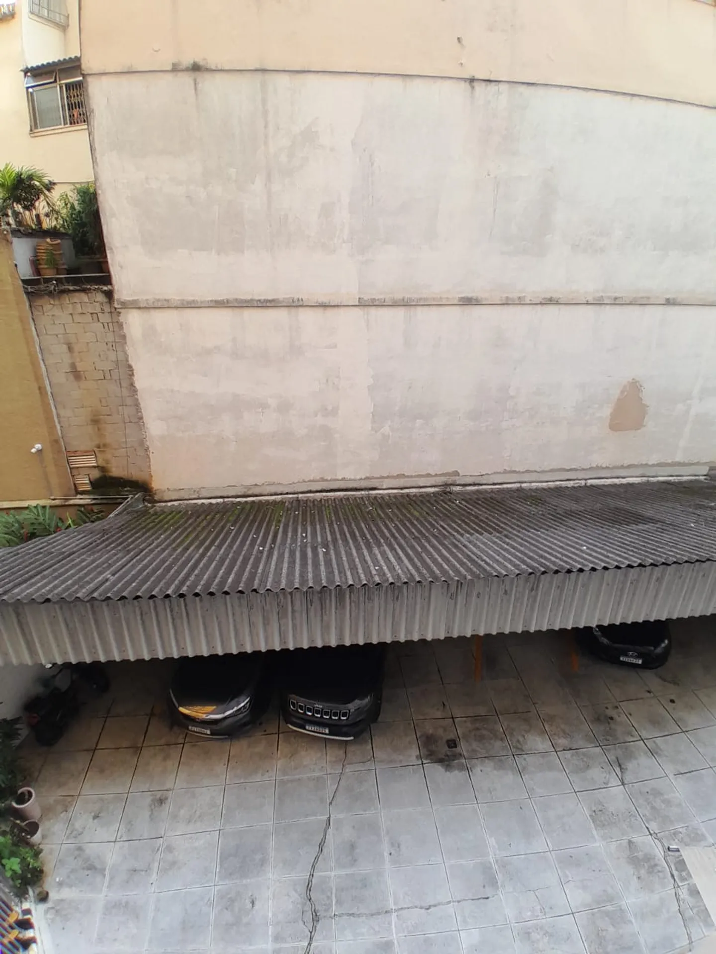 Departamento de 3 dormitorios con piso de madera o laminado — photo 23