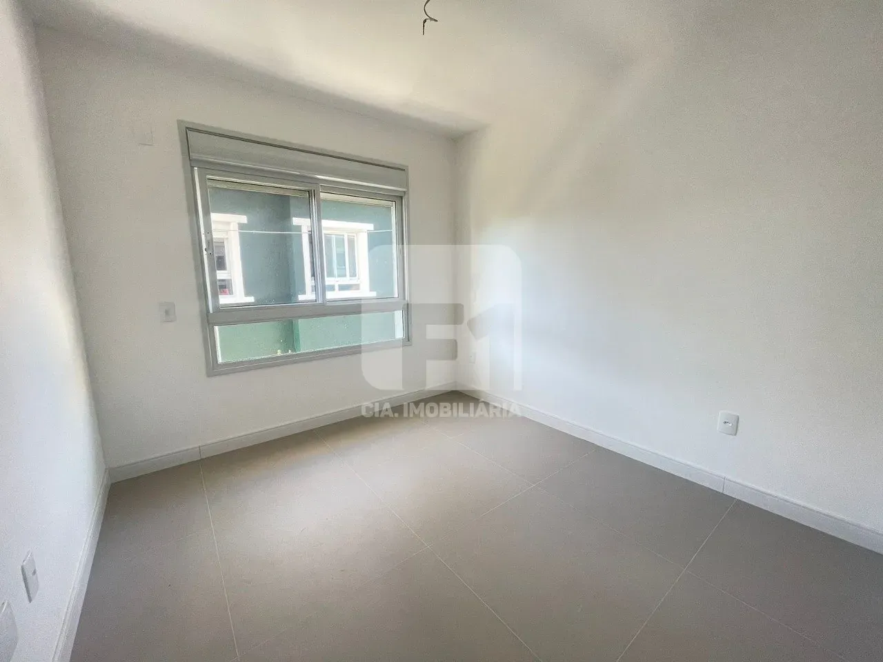 Дом 184 м² с 4 спальнями-сьютами и террасой — photo 23
