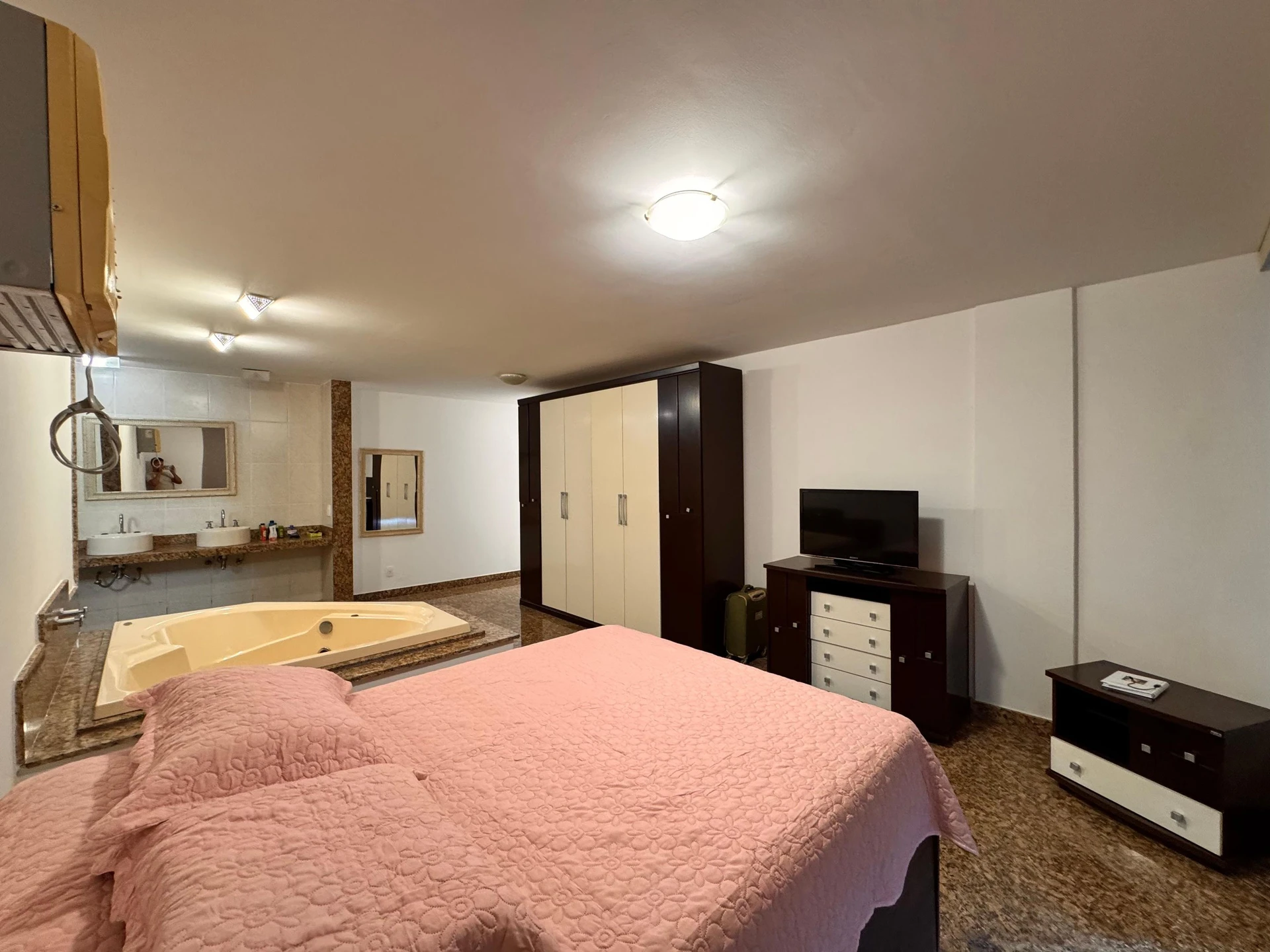 Apartamento, 233 m², com janelas do piso ao teto — photo 15
