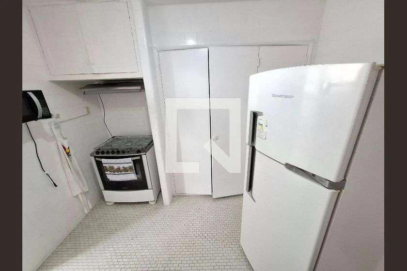 Rental apartment with 4 bedrooms and 2 bathrooms — photo 28