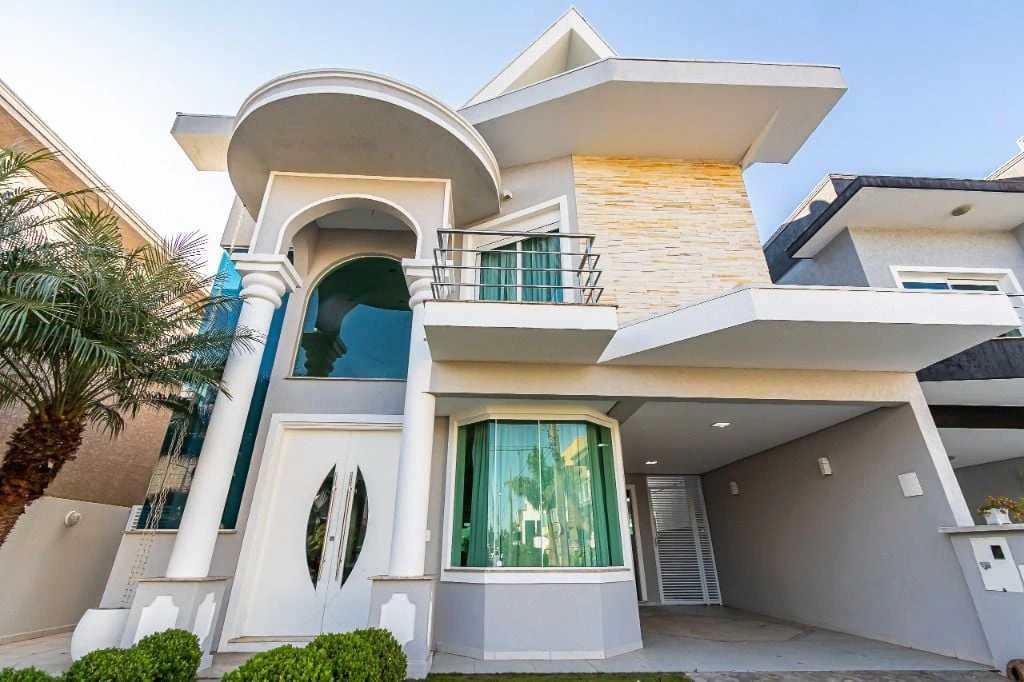 5-bedroom house with a private pool in Curitiba — photo 5