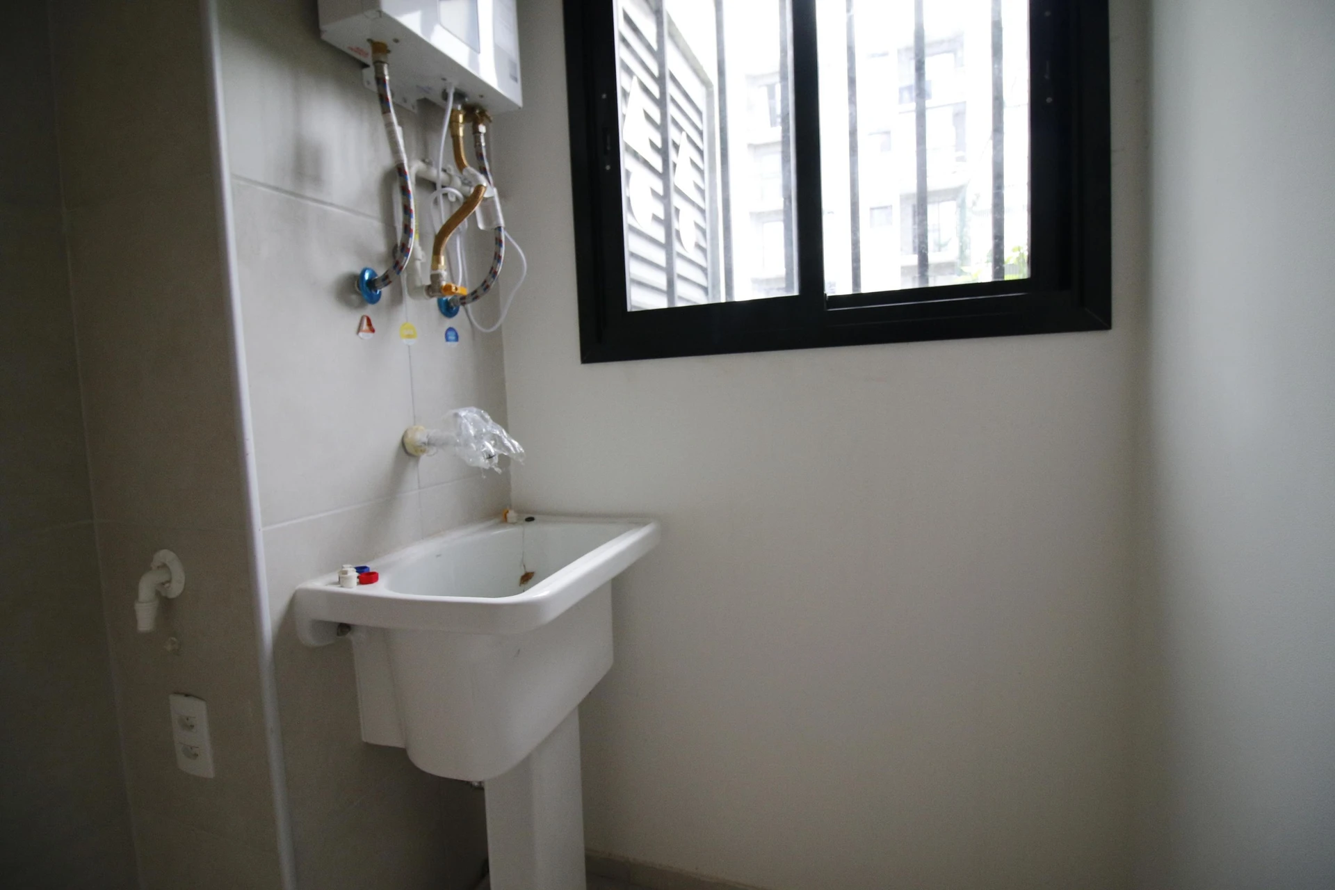 Apartamento com 2 quartos, varanda e vaga de garagem — photo 24