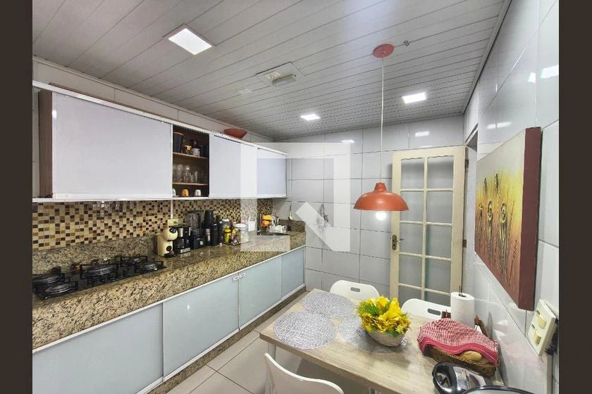 Casa com 2 quartos, 1 banheiro e cozinha fechada a gás — photo 5