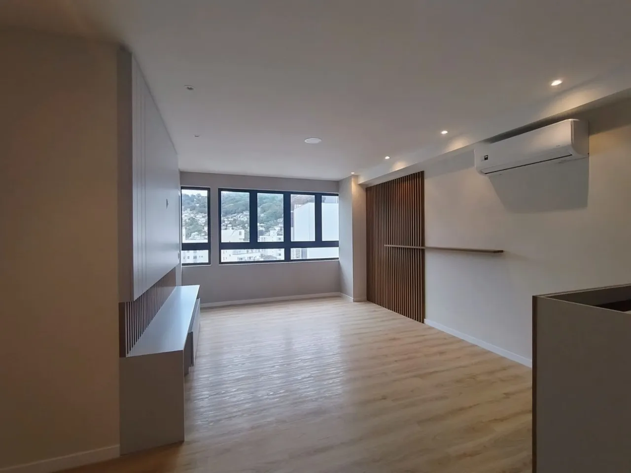 Apartamento de 1 dormitório com cozinha americana
