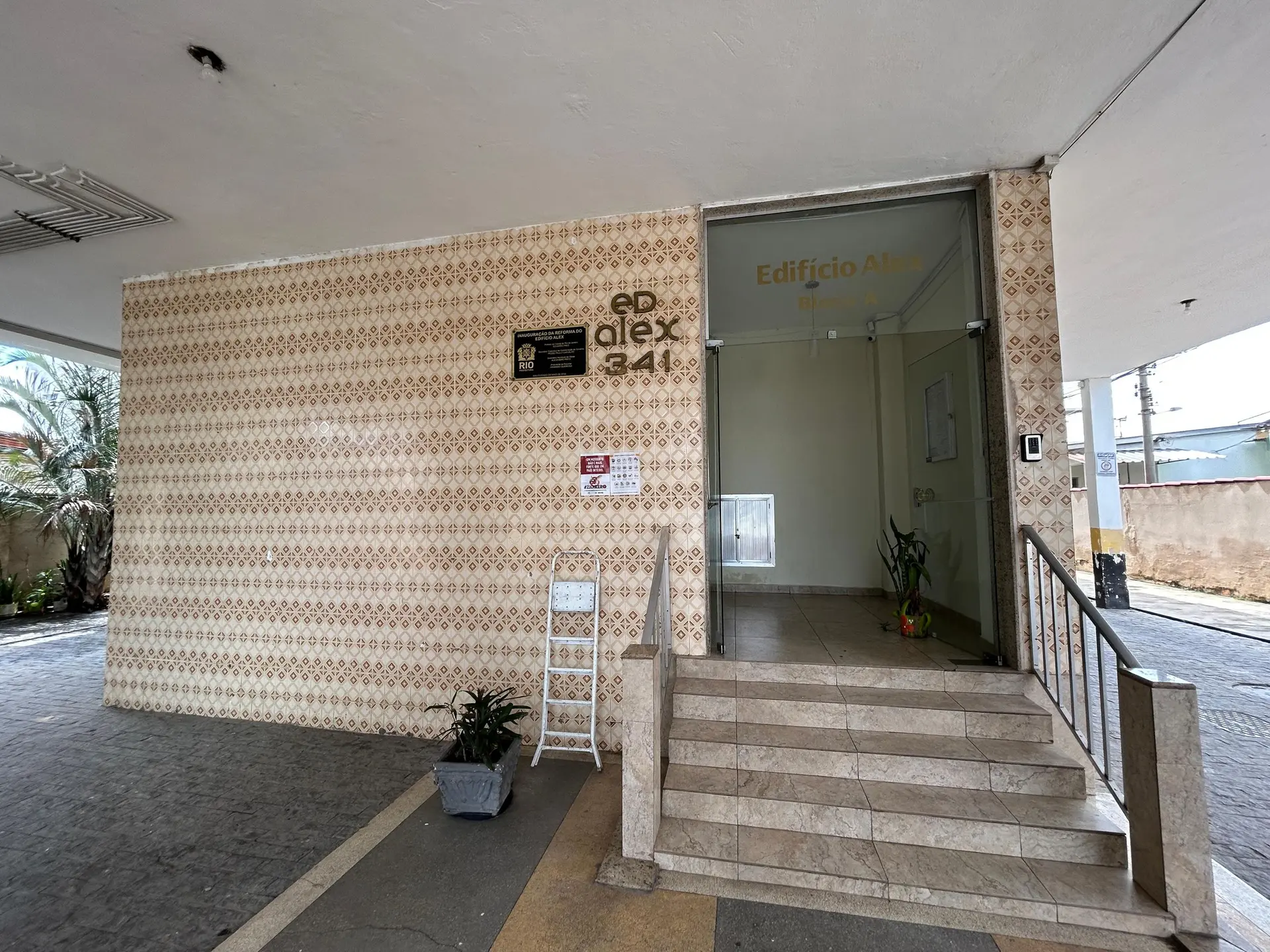 Unfurnished 1-bedroom apartment with 1 parking space — photo 3