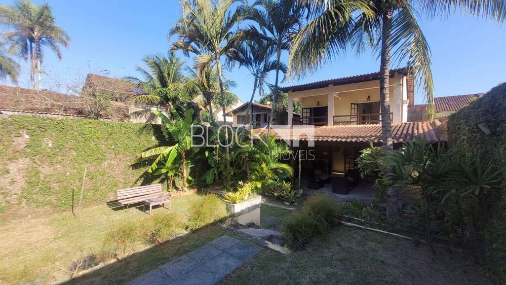 Casa de 400 m² com 3 quartos e piso em cerâmica — photo 25
