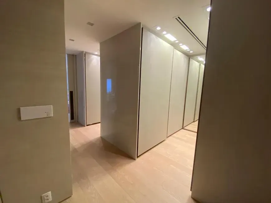 Apartamento sin muebles con 4 dormitorios y 5 baños — photo 46